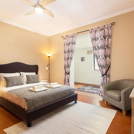 Privilege Casa Da Videira With Swimming Pool, Quelfes - Olhão Екстериор снимка