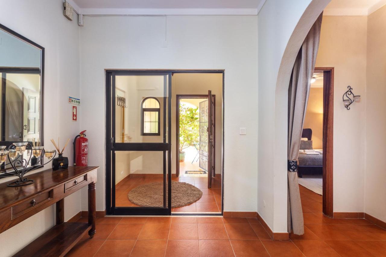 Privilege Casa Da Videira With Swimming Pool, Quelfes - Olhão Екстериор снимка
